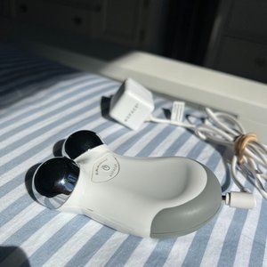 NuFace Skincare Tool in White and Silver